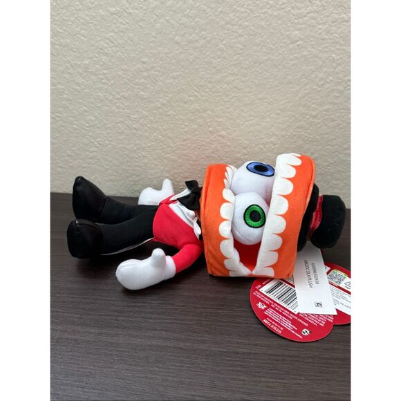 The Amazing Digital Circus 8 Inch Plush - Caine - Picture 5 of 5